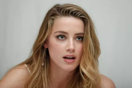 Amber Heard / Amberheard / Simp Chat / realamberheard nude photo #0387