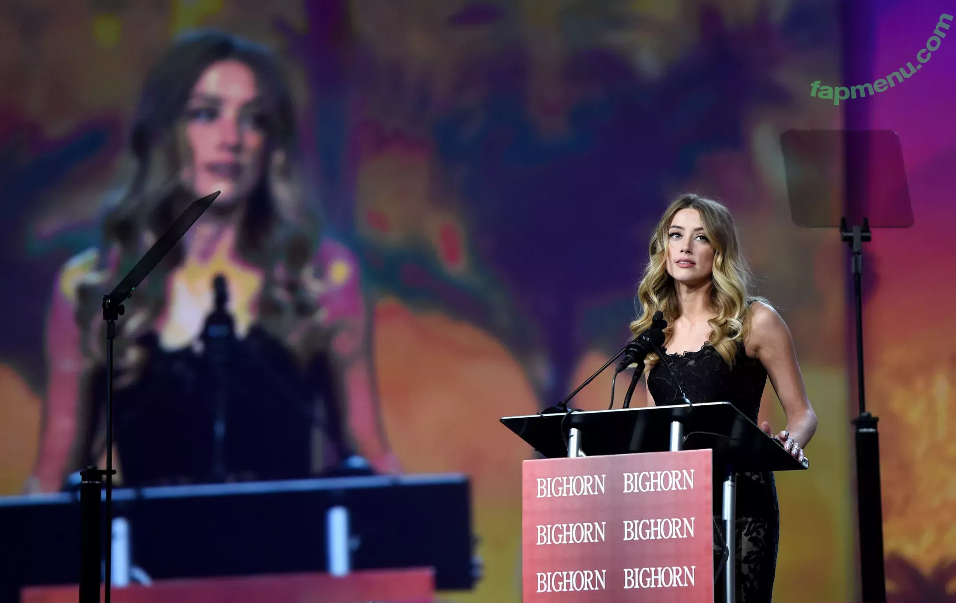 Amber Heard nude photo #0362 (Amberheard / realamberheard)