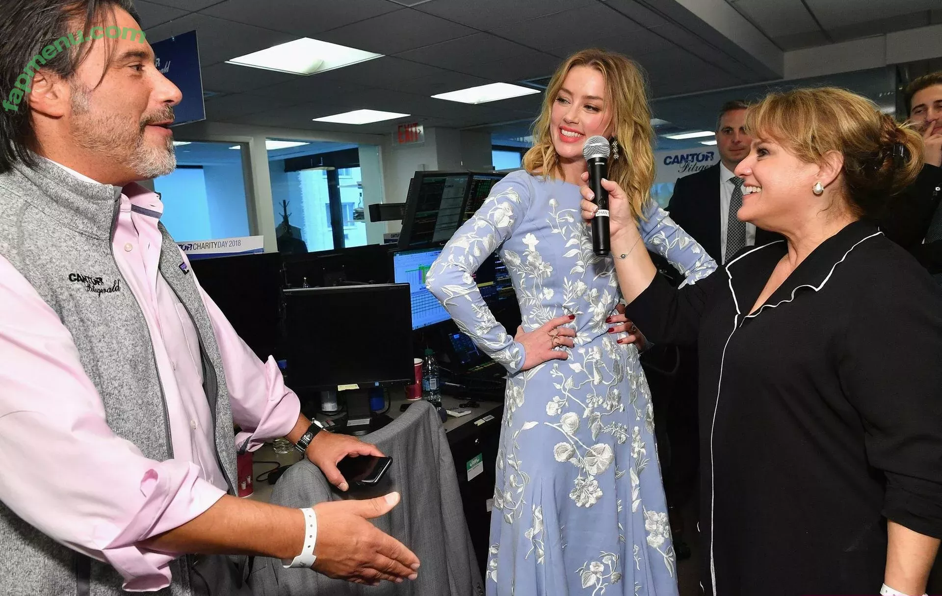 Amber Heard nude photo #0417 (Amberheard / realamberheard)