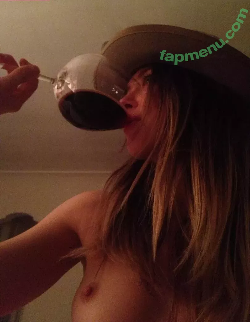 Amber Heard nude photo #0484 (Amberheard / Simp Chat / realamberheard)