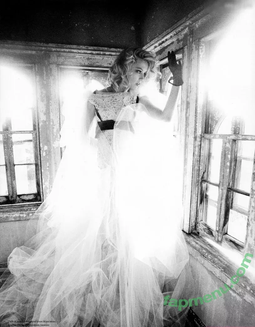 Amber Heard nude photo #0505 (Amberheard / realamberheard)