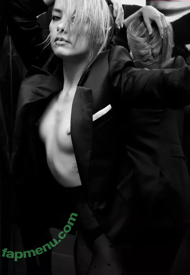 Amber Heard nude photo #0566 (Amberheard / Simp Chat / realamberheard)