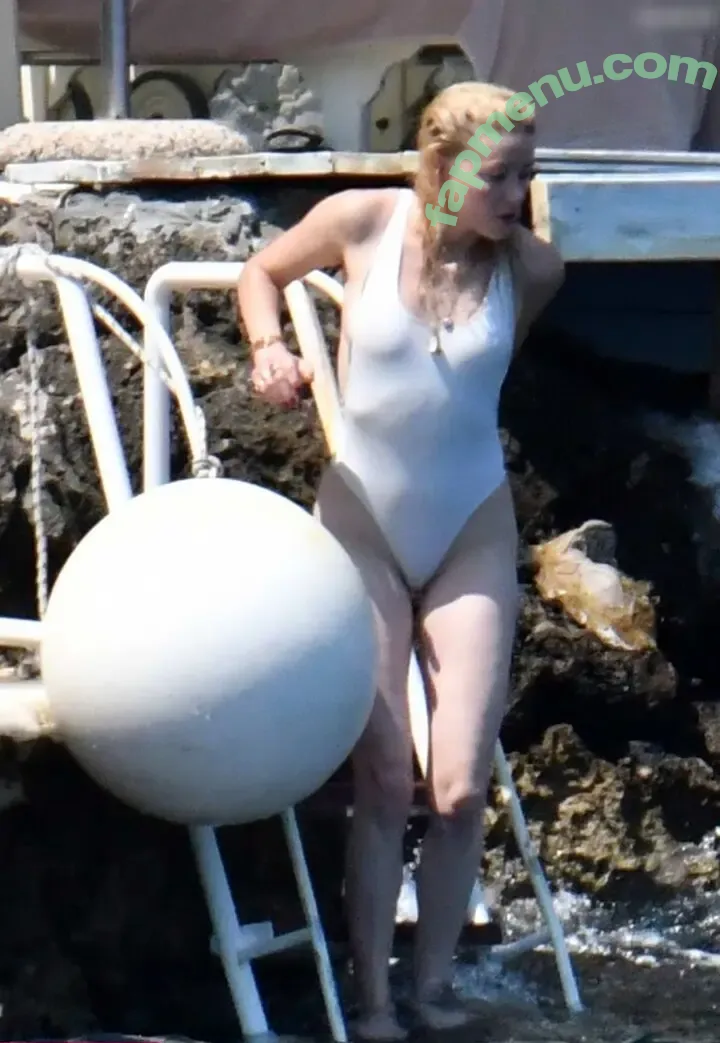 Amber Heard nude photo #0965 (Amberheard / Simp Chat / realamberheard)