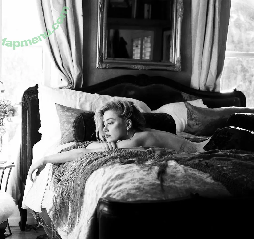 Amber Heard nude photo #1078 (Amberheard / Simp Chat / realamberheard)