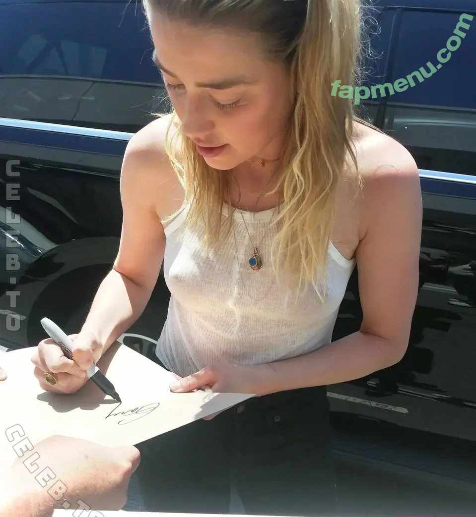 Amber Heard nude photo #1120 (Amberheard / Simp Chat / realamberheard)