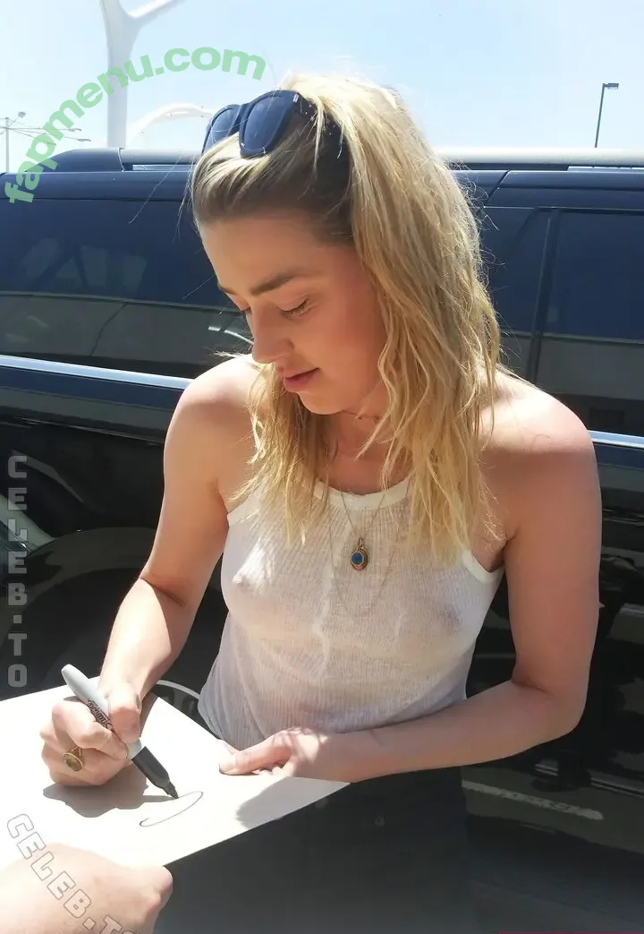 Amber Heard nude photo #1124 (Amberheard / Simp Chat / realamberheard)