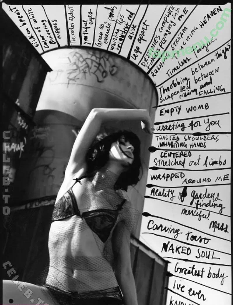 Amber Heard nude photo #1155 (Amberheard / realamberheard)