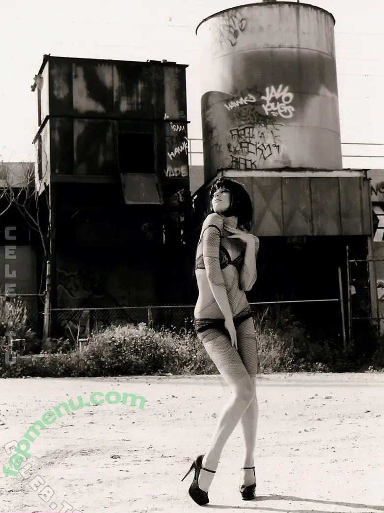 Amber Heard nude photo #1156 (Amberheard / realamberheard)