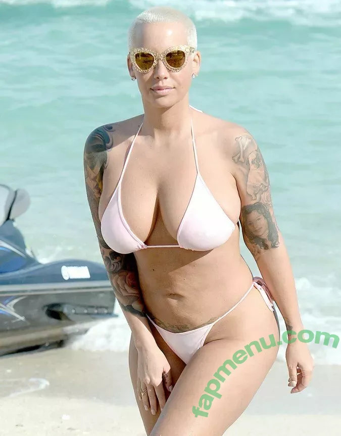 Amber Levonchuck nude photo #0030 (Amber Rose / amberrose)