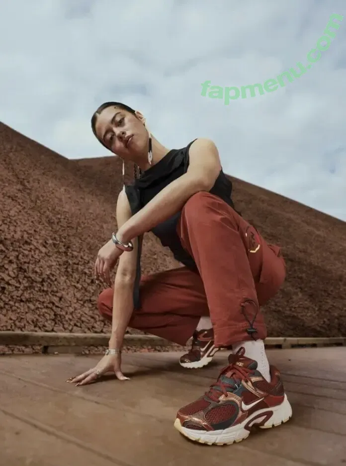 Amber Midthunder nude photo #0434 (ambermidthunder)