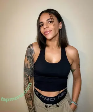 Amber Reacts / ambercharity5 nude photo #0015
