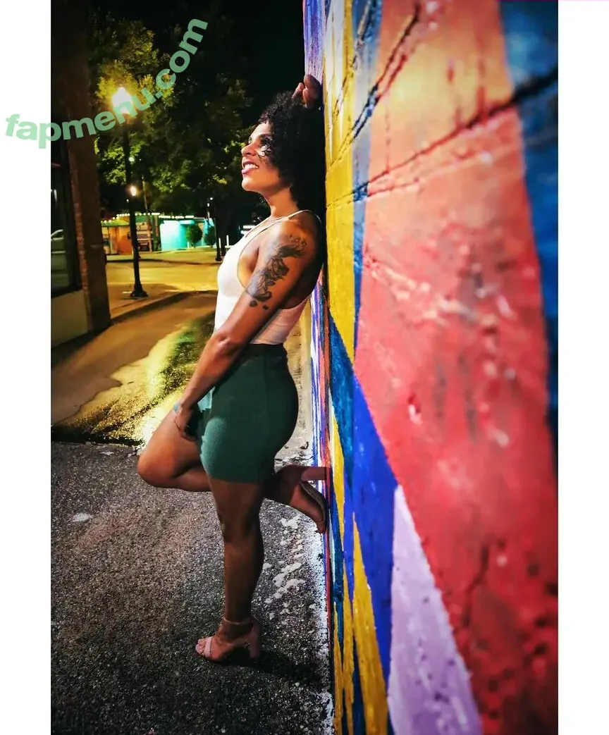 Amber Reacts nude photo #0047 (ambercharity5)