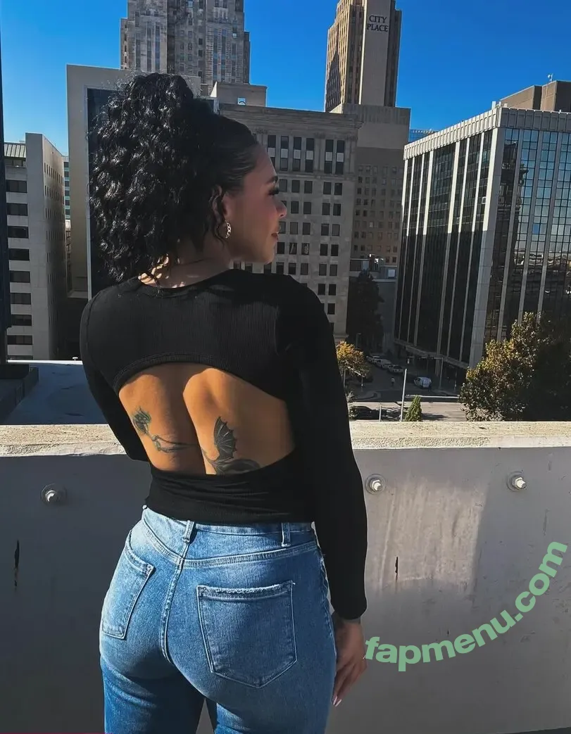 Amber Reacts nude photo #0058 (ambercharity5)