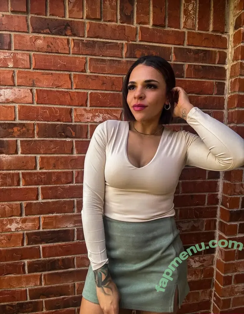 Amber Reacts nude photo #0065 (amber walker / ambercharity5)