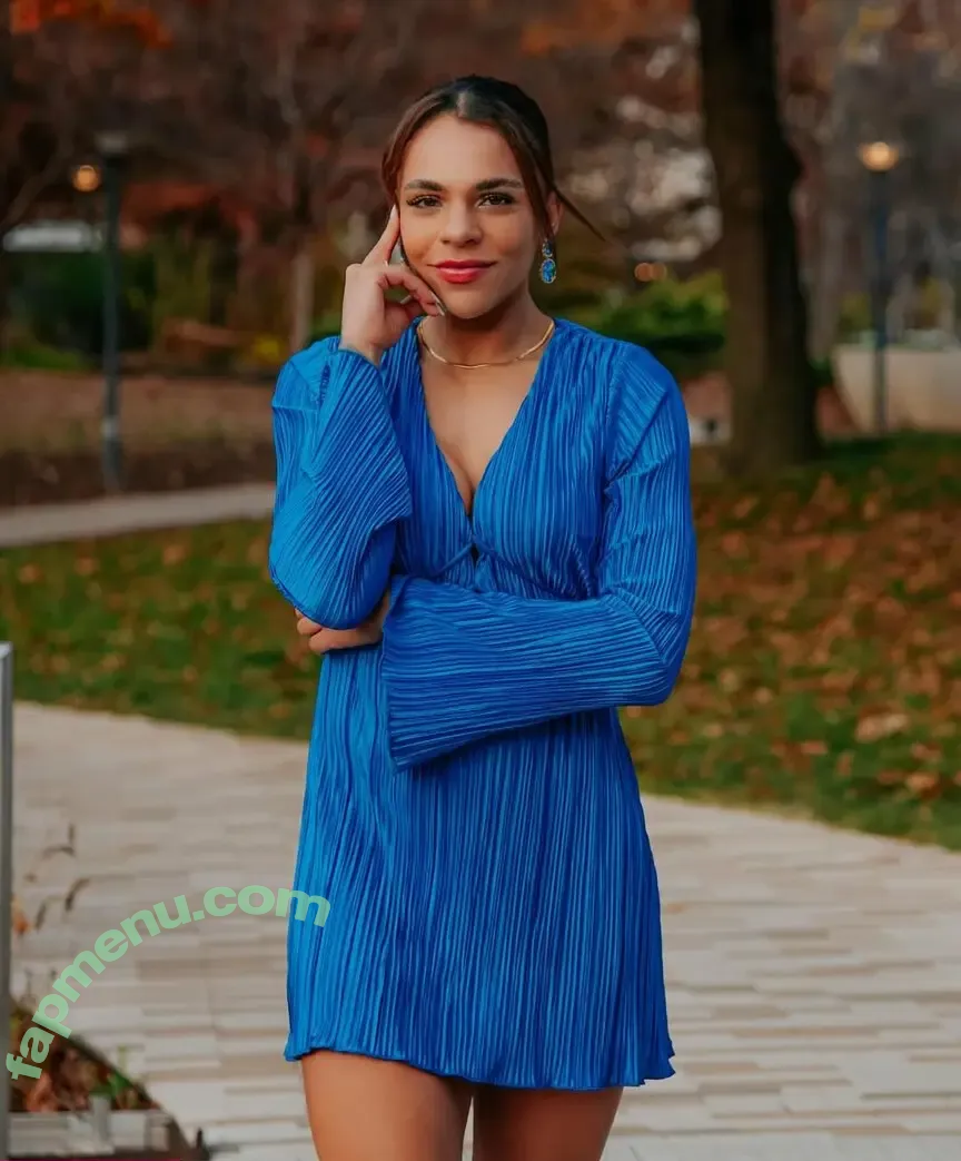 Amber Reacts nude photo #0072 (amber walker / ambercharity5)