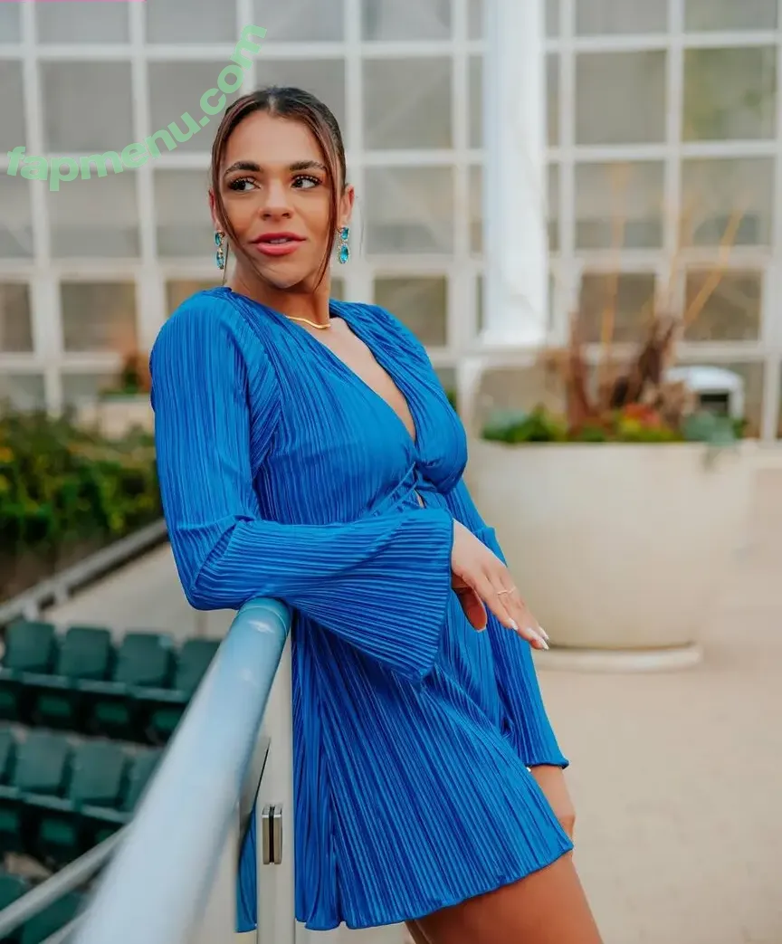 Amber Reacts nude photo #0073 (amber walker / ambercharity5)