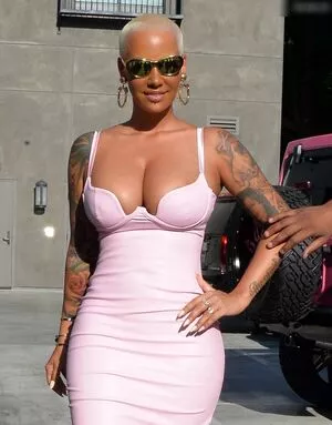 Amber Rose / McConnell / amberrose / amberrose69 / darealamberrose nude photo #0297