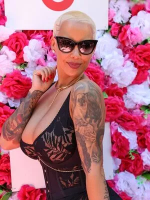 Amber Rose / McConnell / amberrose / amberrose69 / darealamberrose nude photo #0309