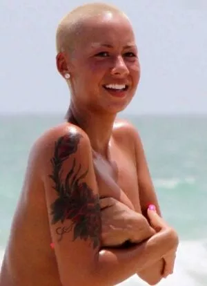 Amber Rose / McConnell / amberrose / amberrose69 / darealamberrose nude photo #0314