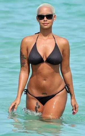 Amber Rose / McConnell / amberrose / amberrose69 / darealamberrose nude photo #0339