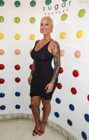 Amber Rose / McConnell / amberrose / amberrose69 / darealamberrose nude photo #0419