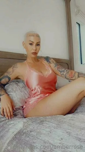 Amber Rose / McConnell / amberrose / amberrose69 / darealamberrose nude photo #0513