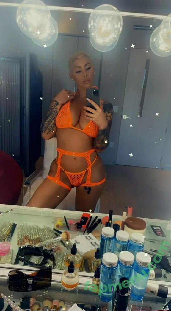 Amber Rose nude photo #0033 (McConnell / amberrose / darealamberrose)