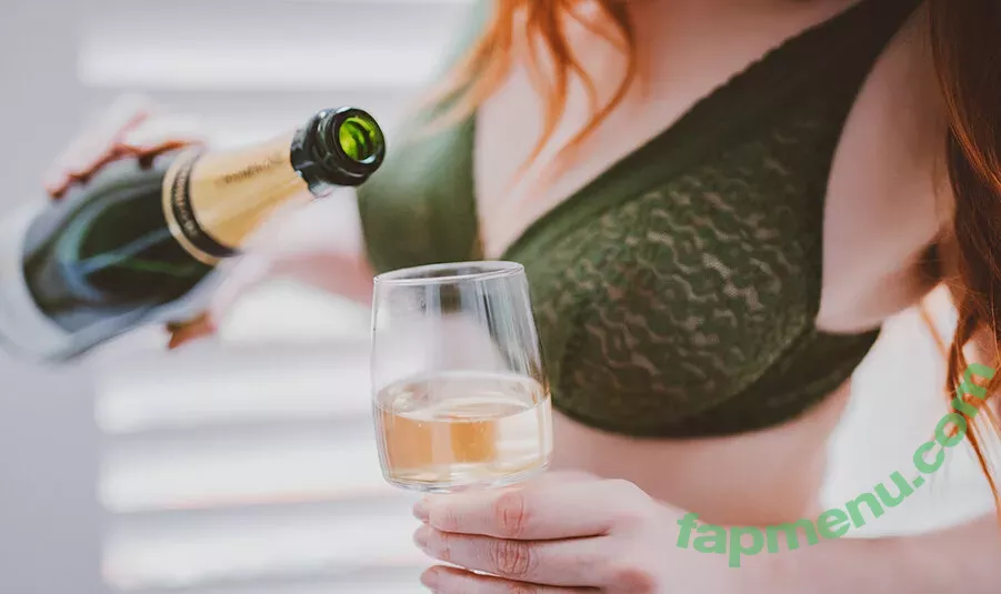 Amber Rose nude photo #0099 (McConnell / amberrose / darealamberrose)