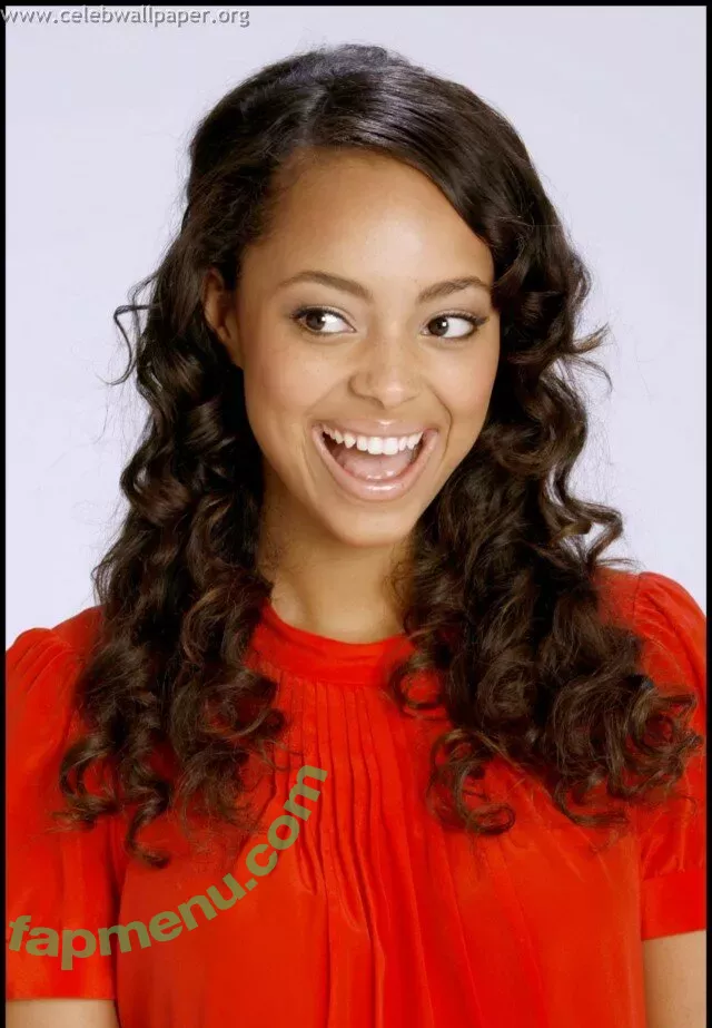 Amber Stevens West nude photo #0005 (amberonistevenswest / amberstevens)