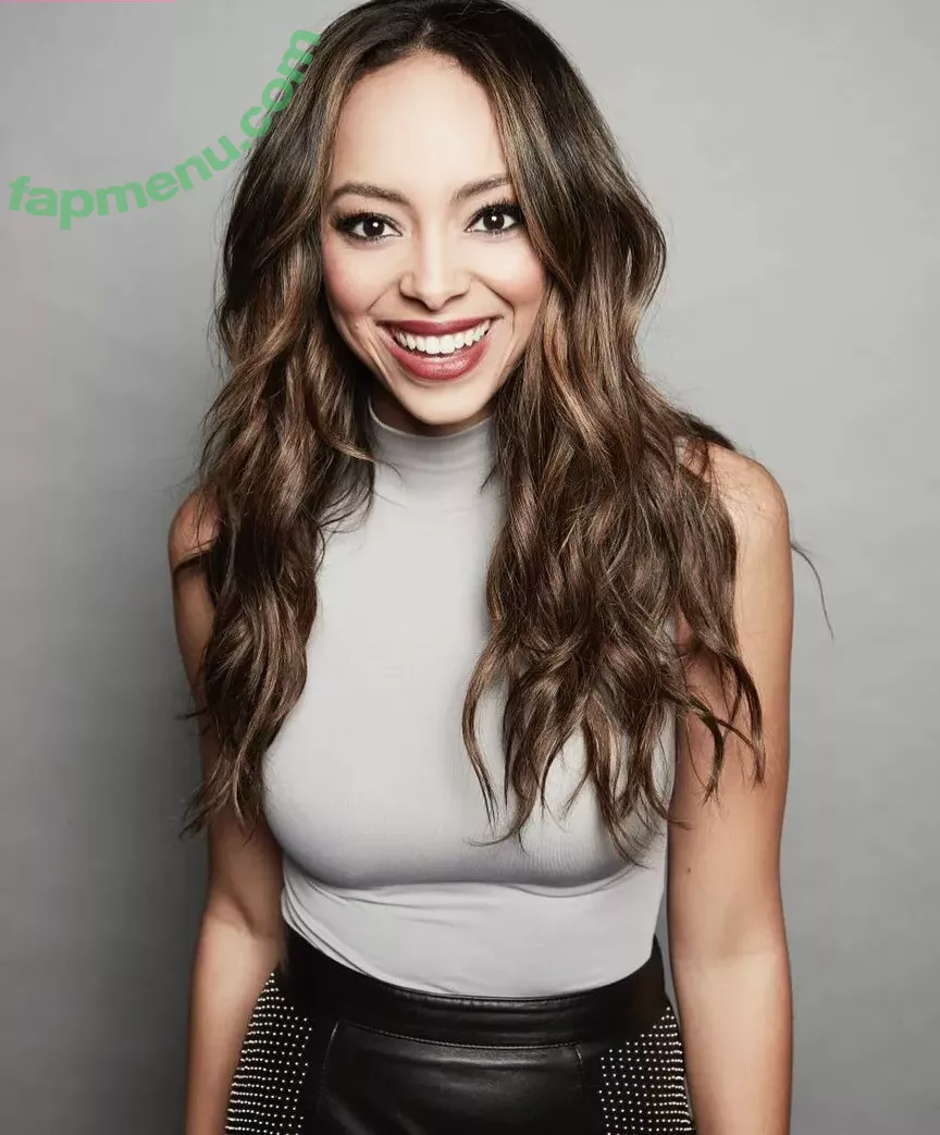 Amber Stevens West nude photo #0066 (amberonistevenswest / amberstevens)