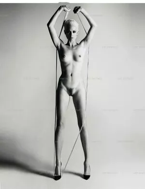 Amber Valletta / ambervalletta nude photo #0001