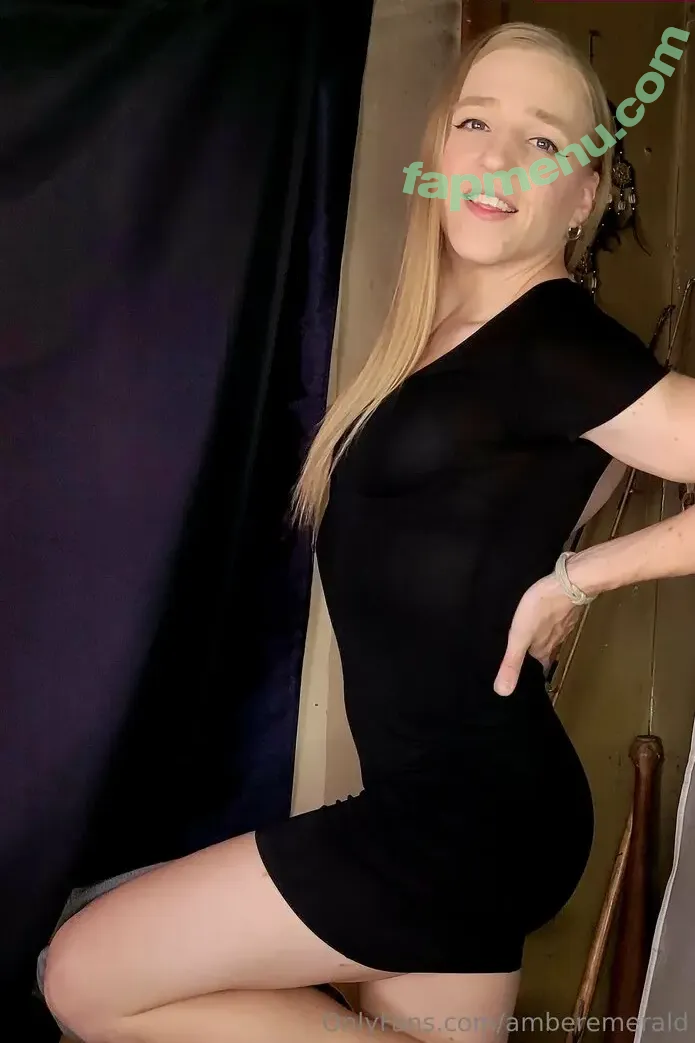 amberemerald nude photo #0011 (amberemerald27)