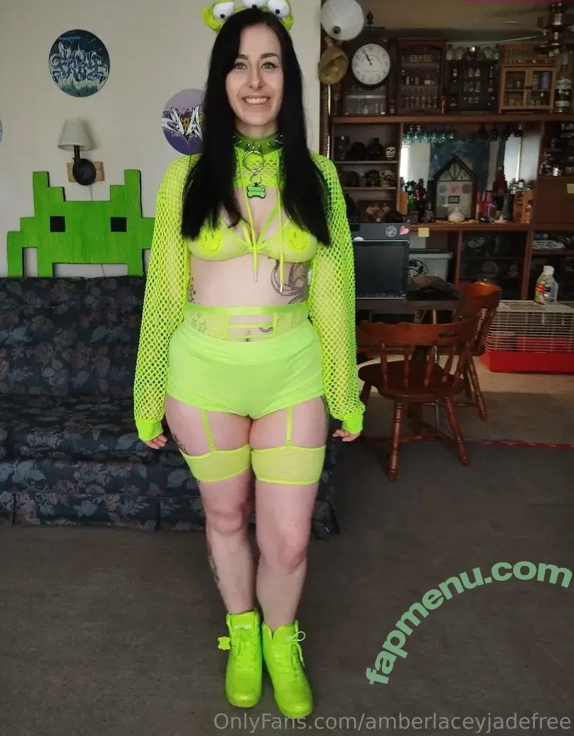 amberlaceyjadefree nude photo #0004 (officialamberjade_)