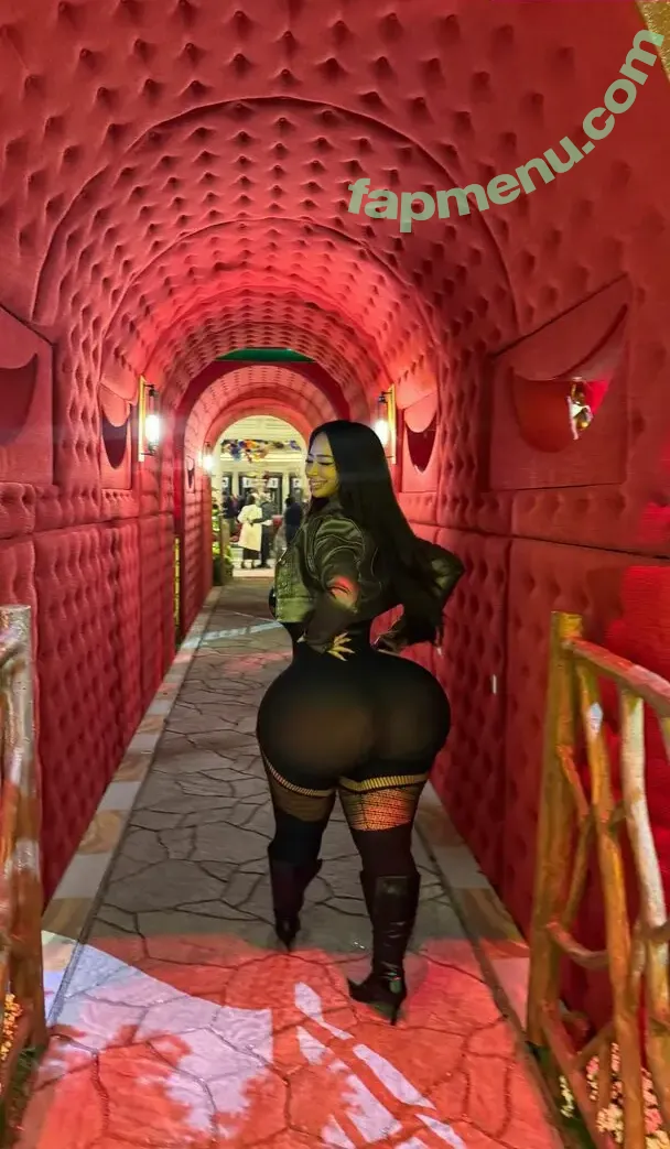 Ambernyy nude photo #0112 (amburnee)