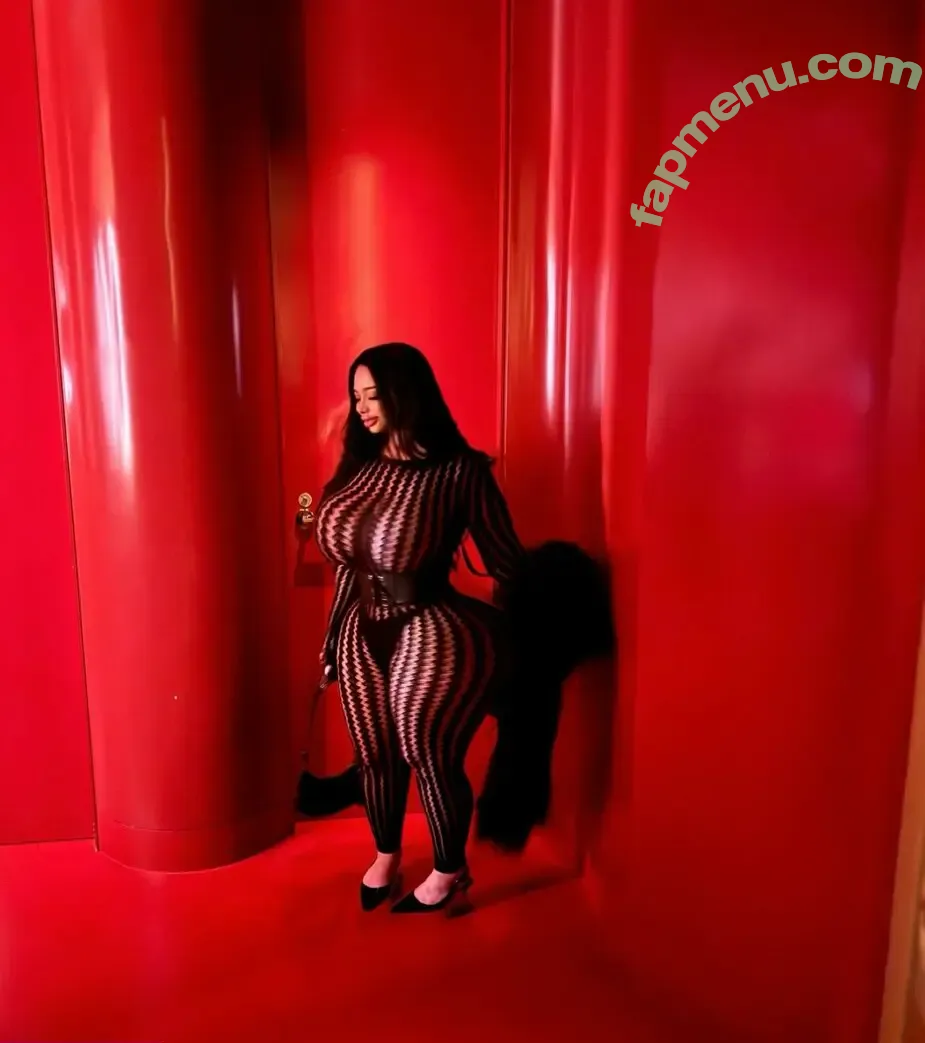 Ambernyy nude photo #0130 (amburnee)