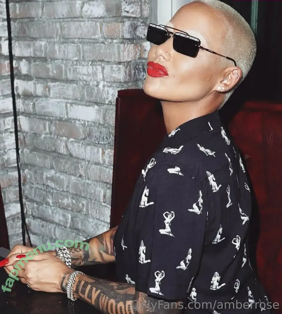 amberrose nude photo #0002 (amberrose)