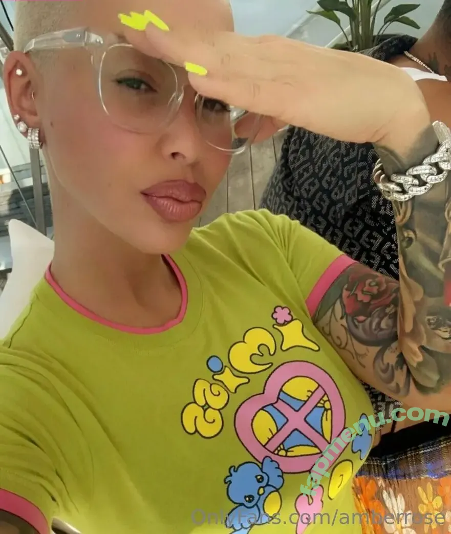 amberrose nude photo #0011 (amberrose)