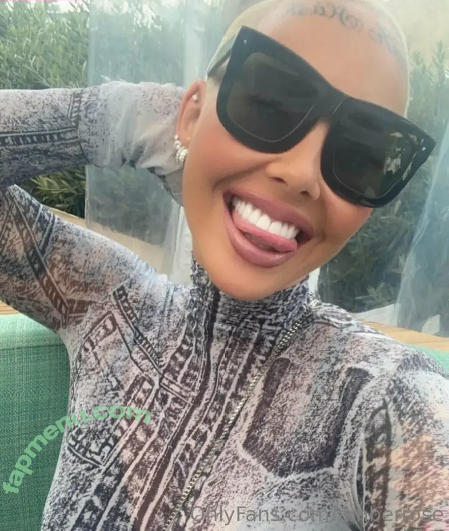 amberrose nude photo #0017 (amberrose)