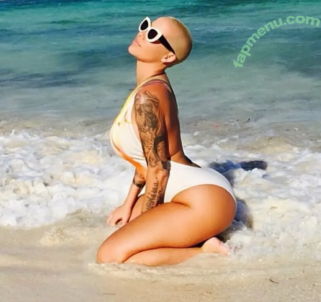 amberrose nude photo #0025 (amberrose)