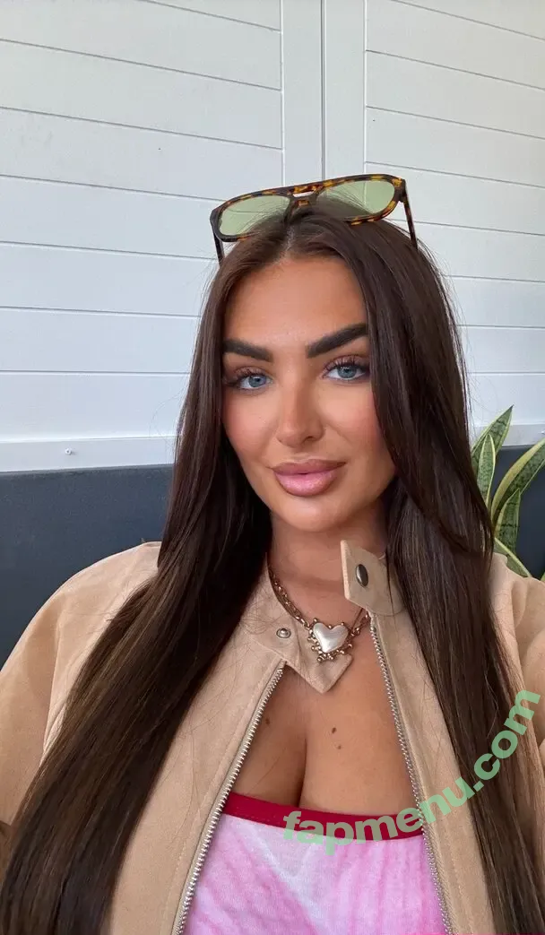 ambsphillips nude photo #0098 (Amber Phillips)