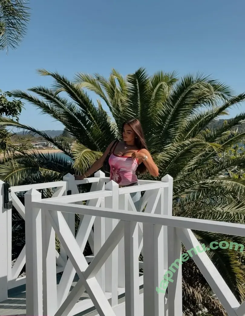 ambsphillips nude photo #0102 (Amber Phillips)