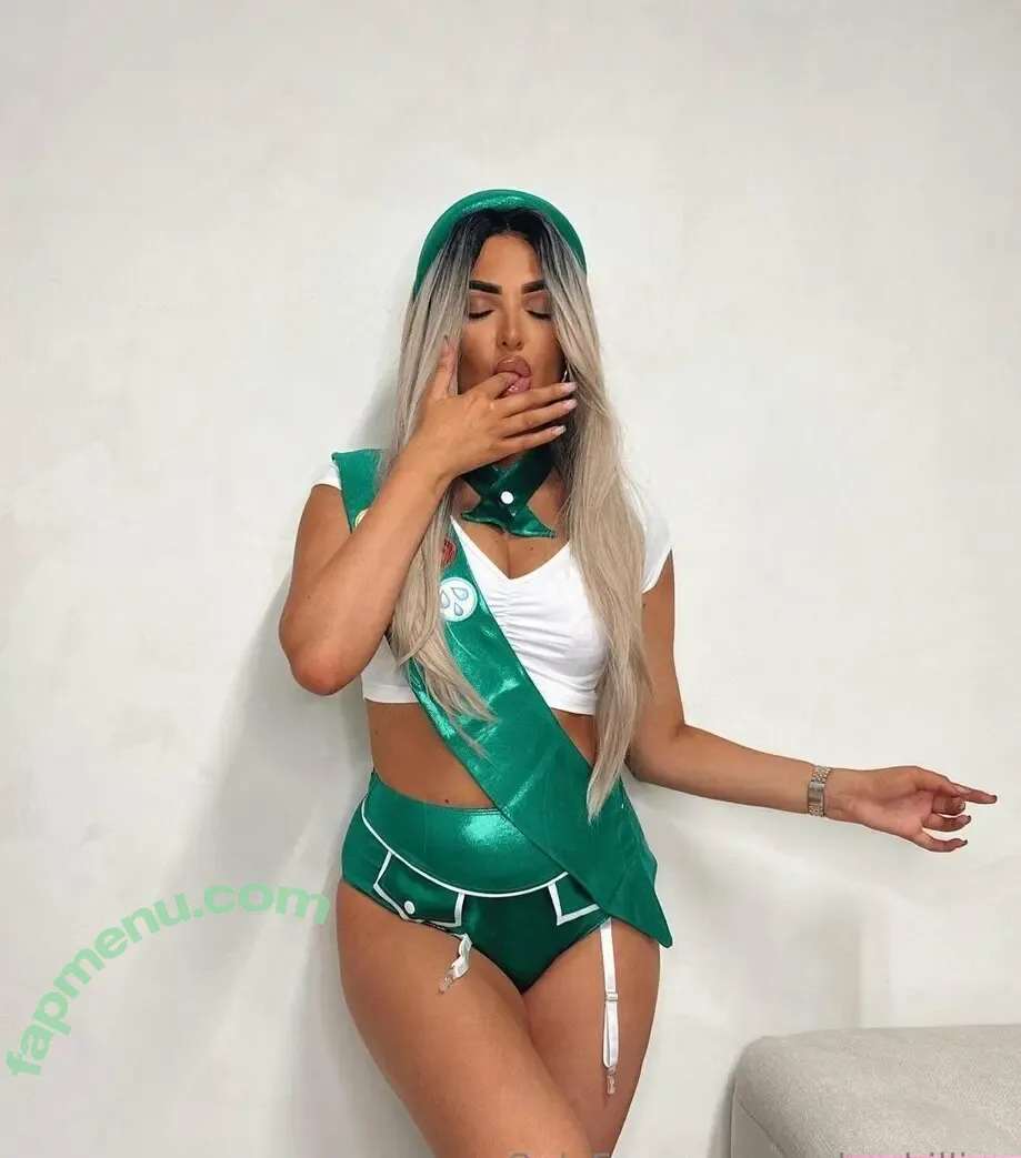 ambsphillips nude photo #0130 (Amber Phillips)