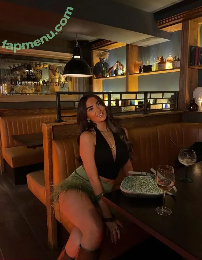 ambsphillips nude photo #0309 (Amber Phillips)