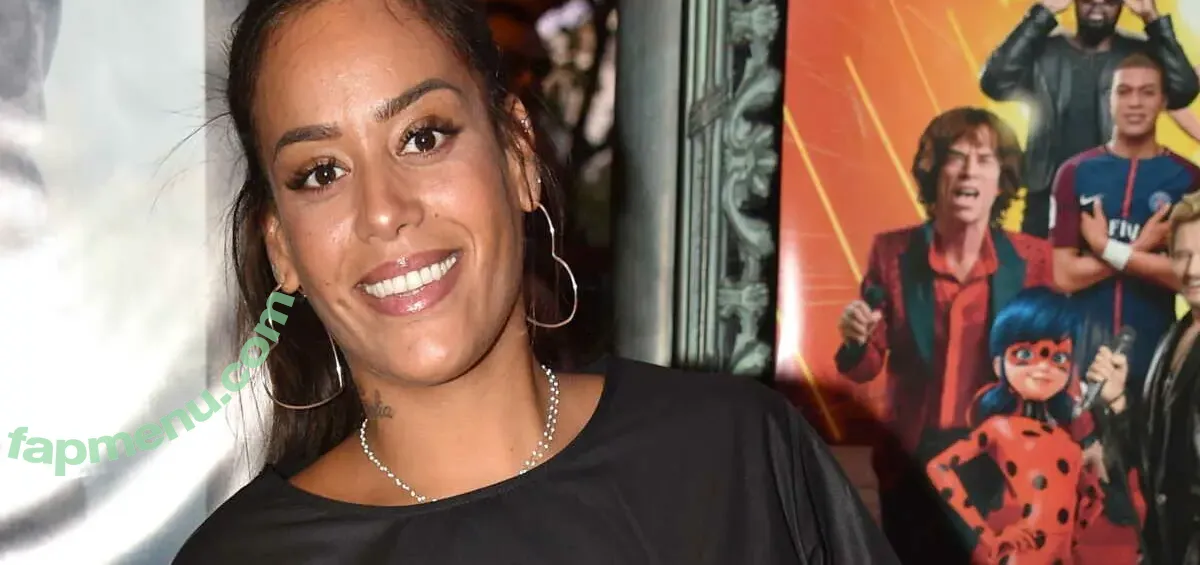 Amel Bent nude photo #0008 (Amel Bent)