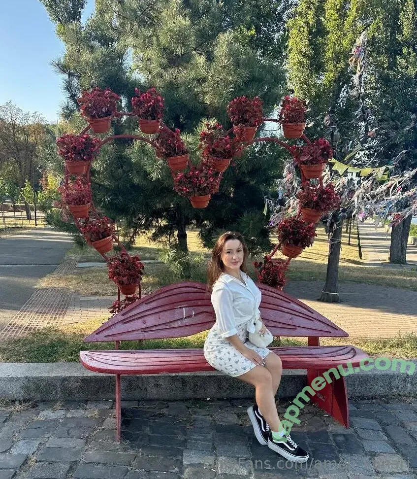 Ameli Kanari nude photo #0085 (EtherealKiss_ / ameli_kanari / ameliakanaris)