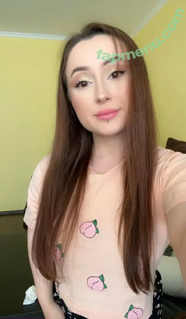 Ameli Kanari nude photo #0114 (EtherealKiss_ / ameli_kanari / ameliakanaris)
