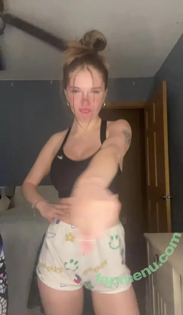 Amelia Adams nude photo #0034 (ameliaaadamz / ameliaadamz)
