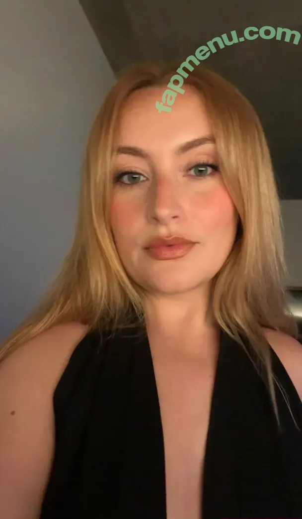 Amelia Dimoldenberg nude photo #0588 (ameliadimz / emilynudess)