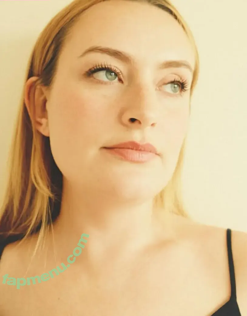 Amelia Dimoldenberg nude photo #0652 (ameliadimz / emilynudess)