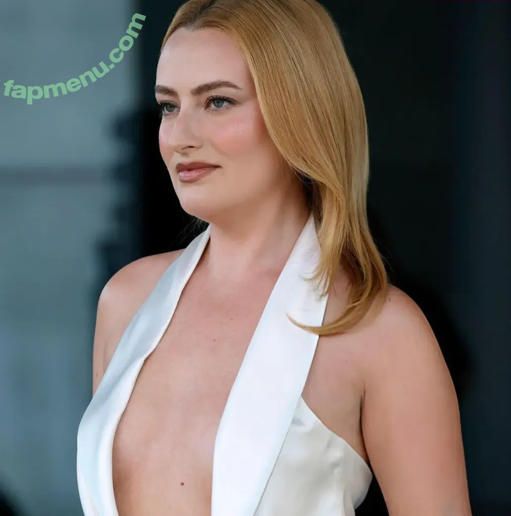 Amelia Dimoldenberg nude photo #0760 (ameliadimz / emilynudess)